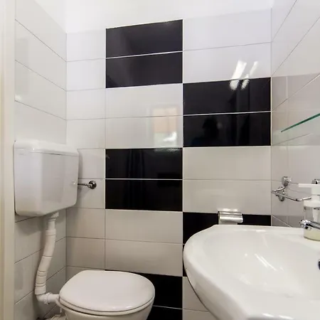 Studio Brist 6867c Apartment *